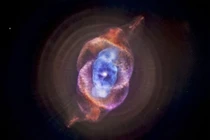 Vũ điệu gấp gáp tới cái chết giữa tinh vân bí ẩn