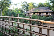 Bí ẩn làng của những người Mường bắt được “sóng” của kiếp trước