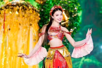 Cô gái Trà Vinh hóa cô Tấm xinh đẹp "gây sốt" MXH là ai?