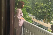 Khánh Ly tiều tụy sau biến cố tình cảm với Mạc Hồng Quân