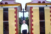 Ngôi mộ tập thể giữa cánh đồng Nam Định và những cuộc an táng xót xa