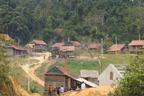 Chùm ảnh: Gian nan học chữ ở bản bốn không