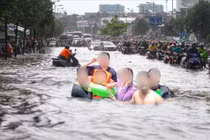 Đi chơi nhờ dân mạng sửa ảnh, đại gia định nhận cái kết đau ruột