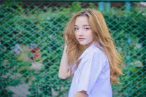 Tan chảy trước vẻ đẹp ngọt ngào của hot girl Thái Lan