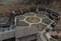 Làng văn hoá dân tộc Mông có gì khiến netizen đua nhau đòi đi?