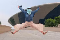 Cười vỡ bụng với "thời trang Ninja" check in muôn nơi của hội chị em