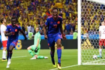 Chiến thắng 3 sao, Colombia chôn vùi “đại bàng trắng“