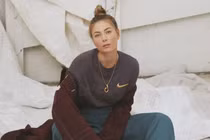 Maria Sharapova gây sốt với màn tái xuất sân đấu sau giải nghệ