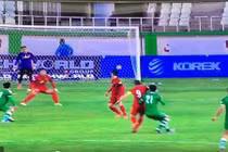 Đánh nguội thô thiển, Công Vinh phải chịu phạt thế nào?