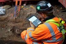 Khai quật được 1.200 bộ hài cốt bên cạnh ga tàu ở London 