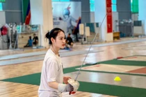 Nữ kiếm thủ Việt Nam xinh như hoa khiến fan say đắm