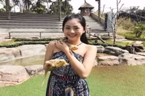 Nữ sinh Sài thành khiến dân mạng "dành cả thanh xuân" để ngắm