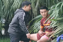 U23 Việt Nam lại mất cầu thủ vì chấn thương đầu gối