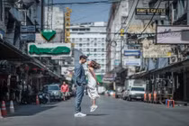 Ghen tị với cặp đôi chàng cao gấp đôi nàng siêu đáng yêu