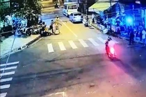 Người đấm vào mặt cảnh sát giao thông bij truy tố