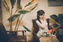 Mỹ nữ Hà Nội gây sốc với thông điệp kén rể là ai?