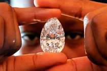 Bên trong “kinh đô” kim cương lớn nhất thế giới