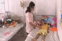 Bé gái Đắk Lắk có dương vật được phẫu thuật chuyển giới thành công