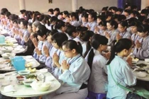 Tháng cô hồn cận kề, dân mạng chia sẻ kinh nghiệm để tránh đen đủi