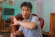 Thót tim phút chống trả tên cướp cầm súng của bảo vệ Vietcombank