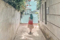 Phát hiện con hẻm sống ảo cực “chill” ở hồ Tây giới trẻ ùn ùn tới check-in