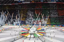 Lễ khai mạc EURO 2024 ngắn gọn, vinh danh huyền thoại Franz Beckenbauer