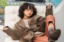 Gái xinh tóc xù gây sốt trên Instagram với vẻ ngoài đẹp lạ