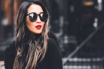 Mỹ nữ gốc Việt xếp đứng top những kiều nữ Instagram là ai?