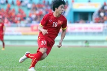 Lịch thi đấu bóng đá hôm nay, rạng sáng mai 8/1/2016