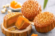 Cẩn trọng với bánh trung thu không rõ xuất xứ 