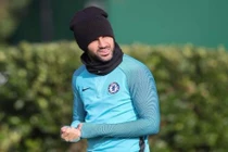 Chuyển nhượng bóng đá mới nhất: Chelsea ngăn Mourinho mua Fabregas
