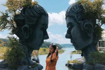 Hồ Vô Cực Đà Lạt có gì mà khiến chị em phải “đánh nhau” giành check-in?