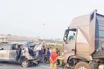 CĐM nói gì về bản án của tài xế container đâm xe Innova lùi trên cao tốc?