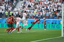 Chơi kiên cường, Iran đánh gục Maroc đầy kịch tính tại World Cup