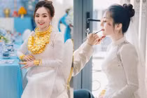 Soi sắc vóc cô dâu đeo 50 cây vàng Cần Thơ đang gây sốt