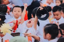 Tâm trạng trong lễ khai giảng của các “sinh viên đại học chữ to” ra sao?