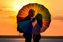 Có nên tiết lộ tình trường quá khứ với đối phương trước hôn nhân?