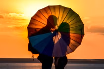 Có nên tiết lộ tình trường quá khứ với đối phương trước hôn nhân?