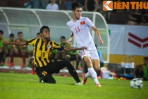 Thắng Malaysia 3-1, U19 Việt Nam xây vững ngôi đầu