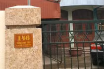 Kiểm điểm cá nhân, cán bộ đi lễ hội ngày làm việc