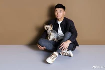 Fan girl phát cuồng với “soái ca” sân cỏ Trung Quốc tại Asian Cup 2019