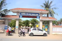 Học sinh ở Hà Tĩnh bị ép nộp tiền xây dựng cuối năm