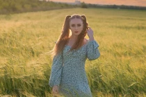 "Tiên nữ cử tạ" đến từ Nga gây sốt với gương mặt ngây thơ