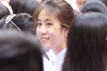 Nữ sinh Sài thành tuyệt xinh trong ngày chia tay tuổi học trò