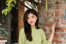 Hot girl chuyên Hùng Vương báo Trung khen ngợi nức nở giờ ra sao?