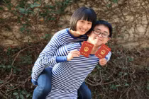 Cặp vợ chồng trẻ gây sốc khi bỏ phố lên núi sống 