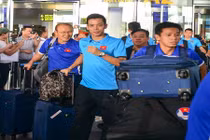 Vì sao đội tuyển Việt Nam phải bay gấp sang Malaysia?