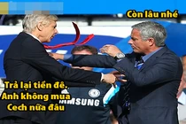 Ảnh chế Premier League: HLV Wenger túm cổ áo Mourinho đòi tiền