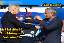 Ảnh chế Premier League: HLV Wenger túm cổ áo Mourinho đòi tiền