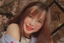 Nữ sinh 10X Quảng Ninh có nụ cười răng khểnh gây thương nhớ